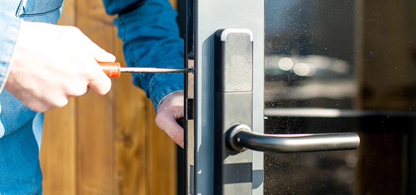 Aluminium Door Lock Replacement in Eucalyptus Hills, California